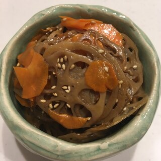 常備菜 レンコンと人参のきんぴら